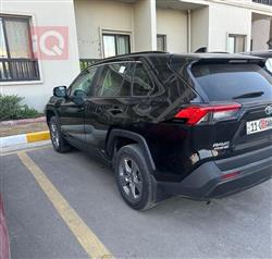 تۆیۆتا ڕاڤ 4